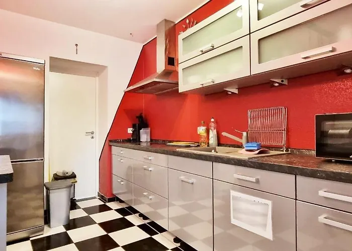 Appartamento Monteurwohnungen In Zulpich